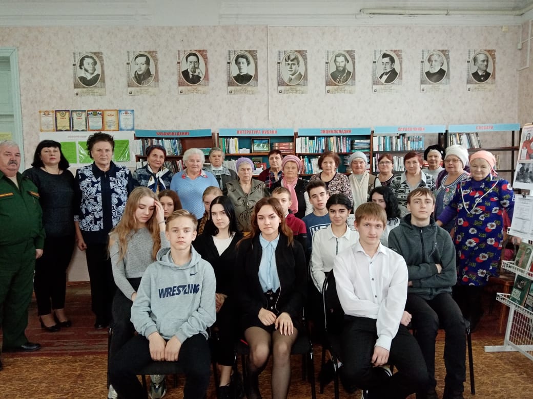 -Не ради славы и наград мы защищали Сталинград.-