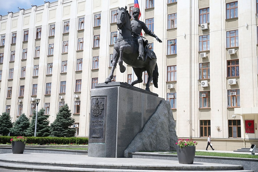 Несмотря на контролируемую эпидемиологическую ситуацию, в регионе сохраняется ряд ограничительных мер.